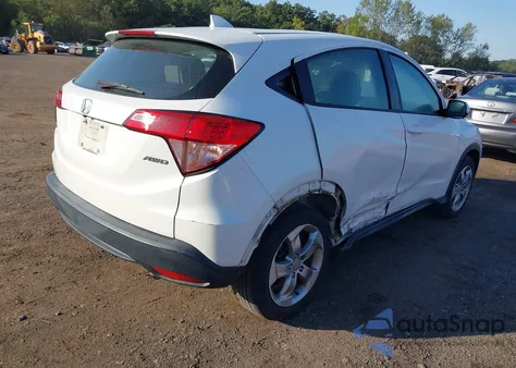 2017 Honda Hr-V Lx z USA, uszkodzony, nr VIN 3CZRU6H31HM732671